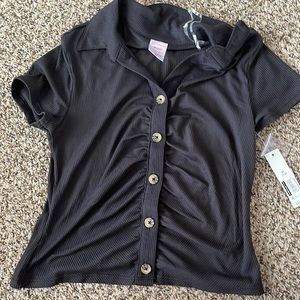 girls black button up top ( NWT )